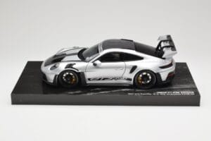 Porsche 911 992 GT3 RS Argent Weissach Package Minichamps 1:18 110062020 Métal Moulé