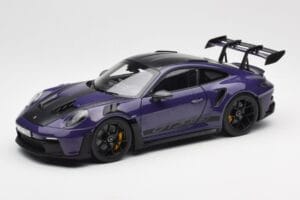 Porsche 911 992 GT3 RS Weissach Package Ultraviolet Norev 1:18 187368 Métal Moulé