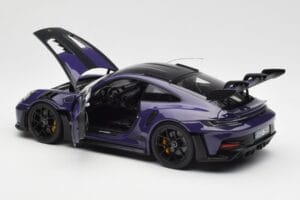 Porsche 911 992 GT3 RS Weissach Package Ultraviolet Norev 1:18 187368 Métal Moulé — image 5 sur 8