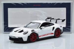 Porsche 911 992 GT3 RS Blanc Pyro Rouge Norev 1:18 187352 Métal Moulé — image 8 sur 8