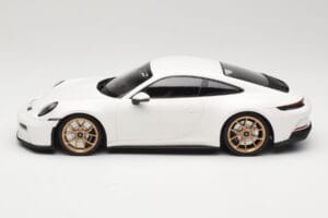 Porsche 911 992 GT3 Touring Blanc Neodyme Wheels Minichamps 1:18 117069022 Métal Moulé — image 3 sur 6