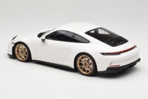 Porsche 911 992 GT3 Touring Blanc Neodyme Wheels Minichamps 1:18 117069022 Métal Moulé — image 5 sur 6