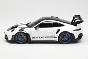 Porsche 911 992 GT3 Weissach Package Blanc & Bleu Indigo Norev 1:18 187353 Métal Moulé — image 4 sur 8