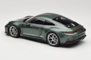 Porsche 911 992 S/T Malachite Green Metallic Norev 1:18 187472 Métal Moulé — image 7 sur 8