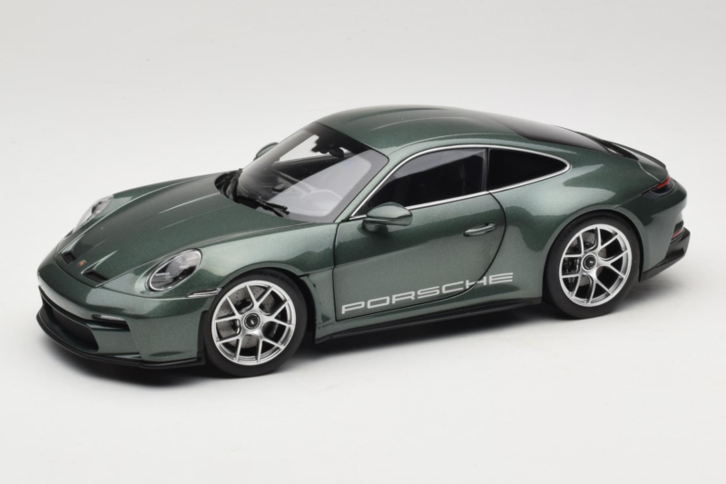 Porsche 911 992 S/T Malachite Green Metallic Norev 1:18 187472 Métal Moulé