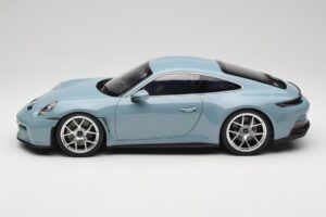Porsche 911 992 S/T Meisenblau Norev 1:12 127550 Métal Moulé — image 3 sur 6