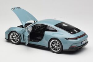 Porsche 911 992 S/T Meissen Blue Norev 1:18 187470 Métal Moulé — image 5 sur 8
