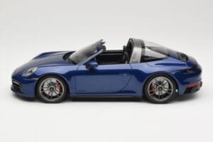 Porsche 911 992 Targa 4 GTS Blue Metallic Minichamps 1:18 155061060 Métal Moulé — image 3 sur 6