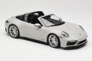 Porsche 911 992 Targa 4 GTS Gris Minichamps 1:18 155061064 Métal Moulé — image 4 sur 6