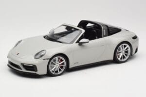 Porsche 911 992 Targa 4 GTS Gris Minichamps 1:18 155061064 Métal Moulé