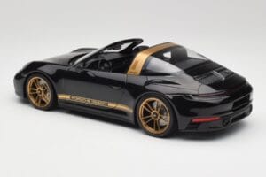 Porsche 911 992 Targa Porsche Design Noir & Or Concept Minichamps 1:18 PORSCHE001 Métal Moulé — image 5 sur 6
