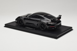 Porsche 911 992 TechArt GTstreet R Noir Avec Roues Noires TechArt 1:18 REMC012 Résine — image 5 sur 6