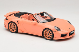 Porsche 911 992 Turbo S Cabriolet Brabus 900 Peetch GT Spirit 1:18 GT564 Résine — image 4 sur 6