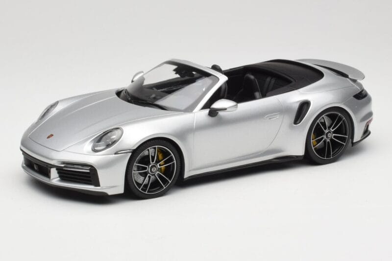 Porsche 911 992 Turbo S Cabriolet Argent Minichamps 1:18 155069082 Métal Moulé