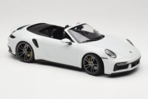 Porsche 911 992 Turbo S Cabriolet White Metallic Minichamps 1:18 155069080 Métal Moulé — image 4 sur 6