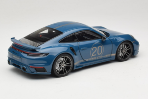 Porsche 911 992 Turbo S Coupe Sport Design Bleu Minichamps 1:18 113069073 Métal Moulé — image 3 sur 8