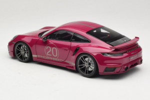 Porsche 911 992 Turbo S Coupe Sport Design Rouge Minichamps 1:18 113069075 Métal Moulé — image 7 sur 8