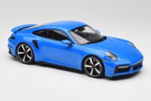 Porsche 911 992 Turbo S Gentian Bleu Minichamps 1:18 155069074 Métal Moulé — image 4 sur 6