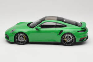 Porsche 911 992 Turbo S Vert Minichamps 1:18 153069077 Métal Moulé — image 3 sur 6