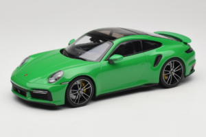 Porsche 911 992 Turbo S Vert Minichamps 1:18 153069077 Métal Moulé