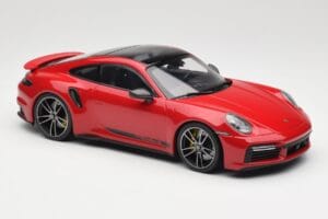 Porsche 911 992 Turbo S Rouge Minichamps 1:18 155069070 Métal Moulé — image 4 sur 6