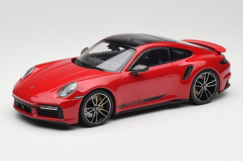 Porsche 911 992 Turbo S Rouge Minichamps 1:18 155069070 Métal Moulé