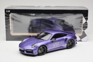 Porsche 911 992 Turbo S Sport Design Package Viola Metallic Minichamps 1:18 155069174 Métal Moulé — image 6 sur 6