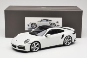 Porsche 911 Turbo S 992 Blanc Minichamps 1:18 WAP0211620RTRB Métal Moulé — image 6 sur 6