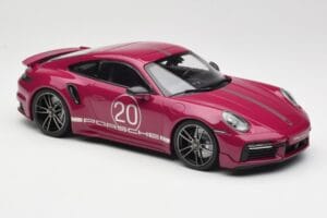 Porsche 911 992 Turbo S avec Sport Design Package Rouge Minichamps 1:18 155069172 Métal Moulé — image 4 sur 6