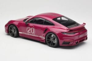 Porsche 911 992 Turbo S avec Sport Design Package Rouge Minichamps 1:18 155069172 Métal Moulé — image 5 sur 6