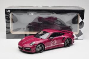 Porsche 911 992 Turbo S avec Sport Design Package Rouge Minichamps 1:18 155069172 Métal Moulé — image 6 sur 6