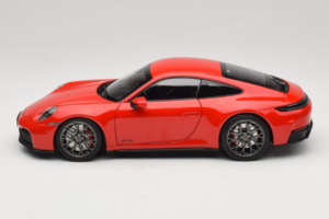 Porsche 911 992.2 Carrera 4 GTS Guards Red Norev 1:18 187171 Métal Moulé — image 4 sur 8