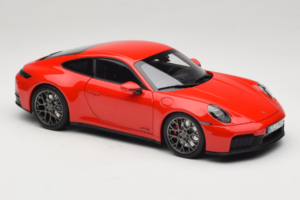 Porsche 911 992.2 Carrera 4 GTS Guards Red Norev 1:18 187171 Métal Moulé — image 6 sur 8
