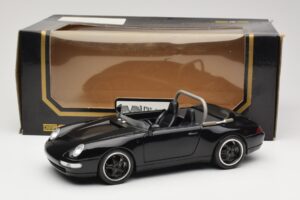 Porsche 911 993 Carrera Cabriolet Noir Bburago 1:18 3090-M1 Métal Moulé — image 8 sur 8