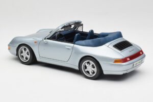Porsche 911 993 Carrera Cabriolet Argent Maisto 1:18 100299-M1 Métal Moulé — image 7 sur 8
