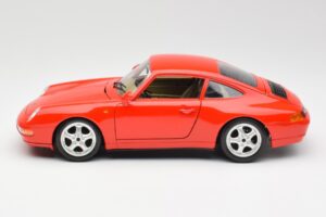 Porsche 911 993 Carrera Rouge Bburago 1:18 3050 Métal Moulé — image 4 sur 8
