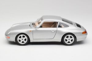 Porsche 911 993 Carrera Argent Bburago 1:18 3050-M1 Métal Moulé — image 3 sur 8