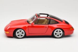 Porsche 911 993 Carrera Targa Rouge UT Models 1:18 27821 Métal Moulé — image 4 sur 8