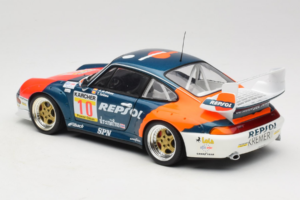 Porsche 911 993 GT2 #10 de Orleans / Saldana BPR Global GT Series 1996 UT Models 1:18 39632 Métal Moulé — image 7 sur 8
