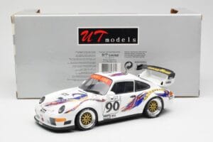Porsche 911 993 GT2 #90 Vert / Franco / K. Koen Daytona 24 Hours 1998 UT Models 1:18 39813 Métal Moulé — image 8 sur 8