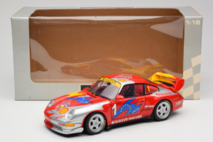Porsche 911 993 GT2 RS #1 VIP Car Porsche Cup Germany 1995 UT Models 1:18 39514 Métal Moulé — image 8 sur 8