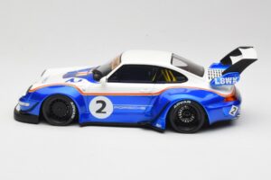Porsche 911 993 RWB X Liberty Walk Blanc Avec Bleu GT Spirit 1:18 GT530 Résine — image 3 sur 8