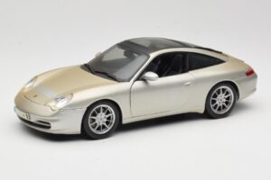 Porsche 911 996 Carrera 4S Argent Maisto 1:18 WAP02102212 Métal Moulé