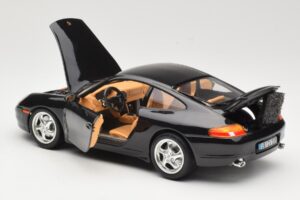 Porsche 911 996 Carrera Noir Bburago 1:18 3385-M2 Métal Moulé — image 5 sur 8