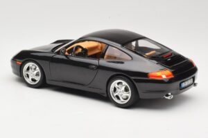 Porsche 911 996 Carrera Noir Bburago 1:18 3385-M2 Métal Moulé — image 7 sur 8