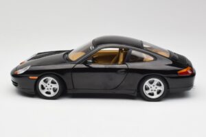 Porsche 911 996 Carrera Noir Gate 1:18 1043 Métal Moulé — image 4 sur 8