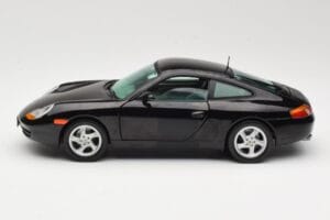 Porsche 911 996 Carrera Noir Sun Star 1:18 1202 Métal Moulé — image 4 sur 8