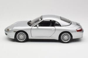 Porsche 911 996 Carrera Cabriolet Argent Hot Wheels 1:18 213595 Métal Moulé — image 4 sur 8