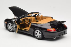 Porsche 911 996 Carrera Cabriolet Noir UT Models 1:18 WAP02100997 Métal Moulé — image 5 sur 8
