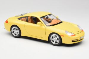 Porsche 911 996 Carrera Jaune Bburago 1:18 30085-M1 Métal Moulé — image 6 sur 8
